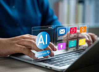 Principiante crypto che impara i fondamenti del trading automatico con IA